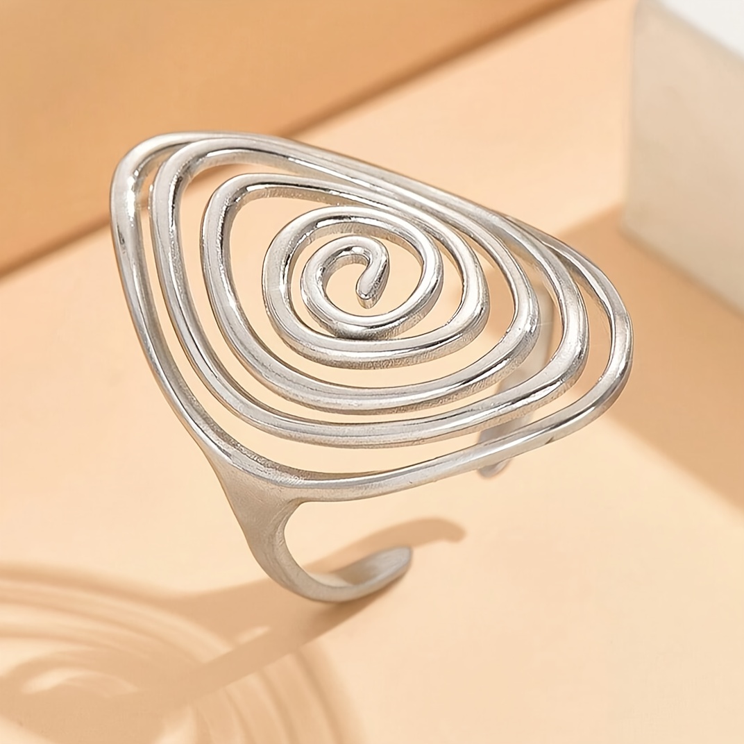 Women's Elegant Hollow Spiral Stainless Steel Ring, Personalized